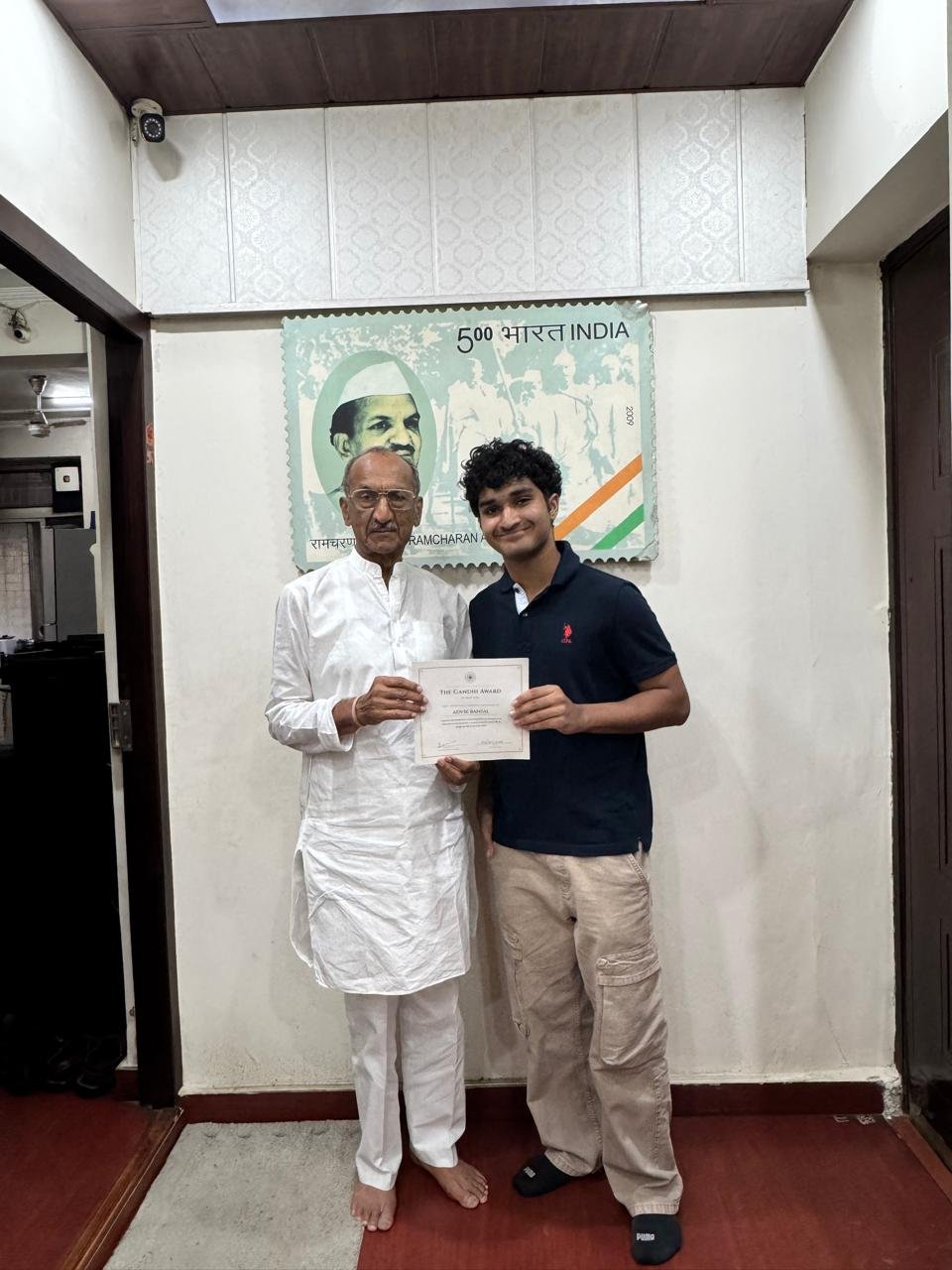 A final portrait with Shri Jai Prakash Agarwal and the Gandhi Award certificate